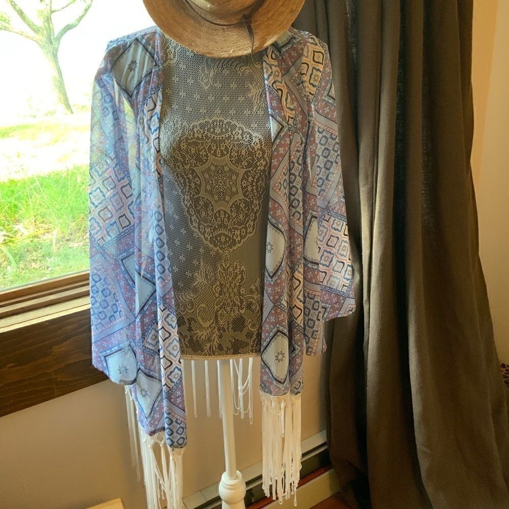 Guess Blue Kimono w/ fringe, Lrg, great condition
